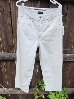 First Impressions Women's White Cropped Ankle Jeans Size 12